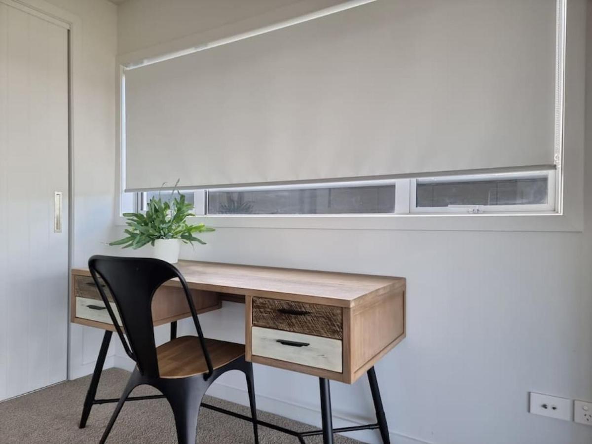 Fabulous Castor Bay 1 Bedroom With Views And Skytv Auckland Bagian luar foto